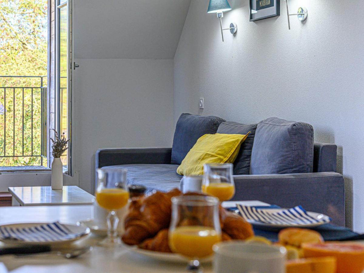 Apartment Chateau De Kergonano-2 By Interhome บาดอง ภายนอก รูปภาพ